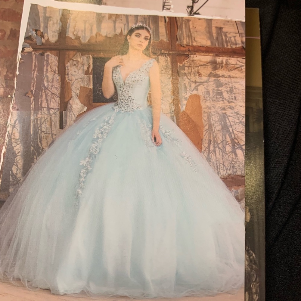Quinceañera Dresses color mint
